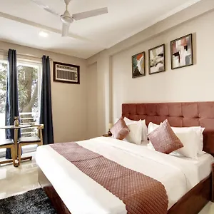 Hotel Limewood - Executive Huda Center, Gurgaon